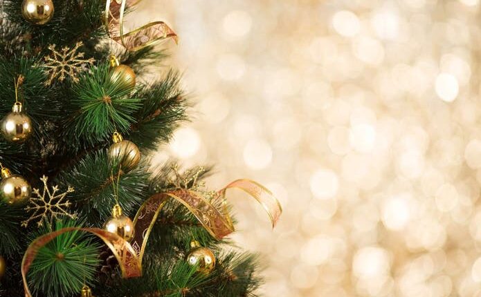 christmas_shutterstock_144061282-1479753906-8900.jpg