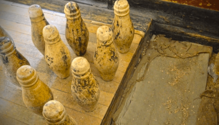 Bowling-pins.png