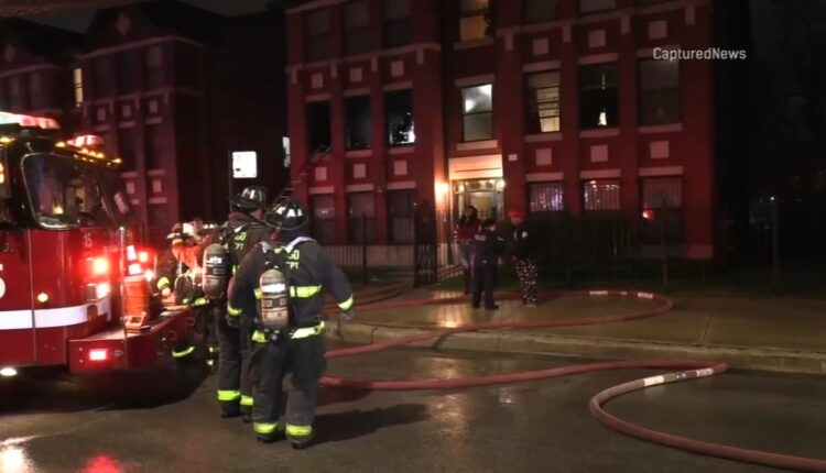 11808792_050122-wls-bronzeville-fire-ID-8avo-vid.jpg