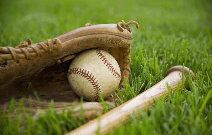 baseballglove.jpg