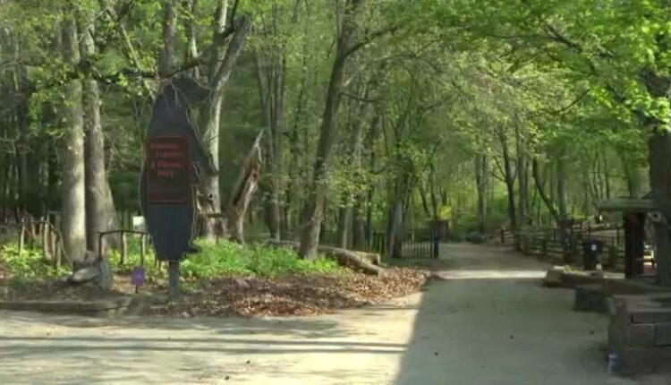 DI-Wildlife-Prairie-Park.jpg