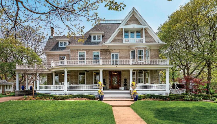 C202209-312-Bauer-Mansion-preview.jpg